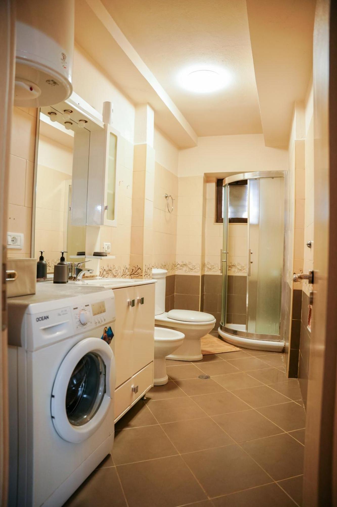Tirana Centre Lions Gate 1 Apartment Екстер'єр фото