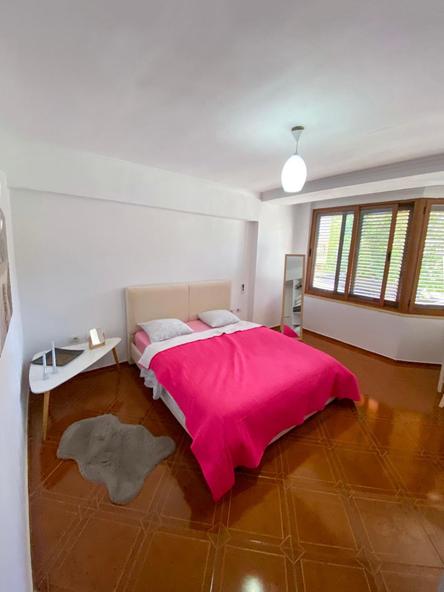 Tirana Centre Lions Gate 1 Apartment Екстер'єр фото