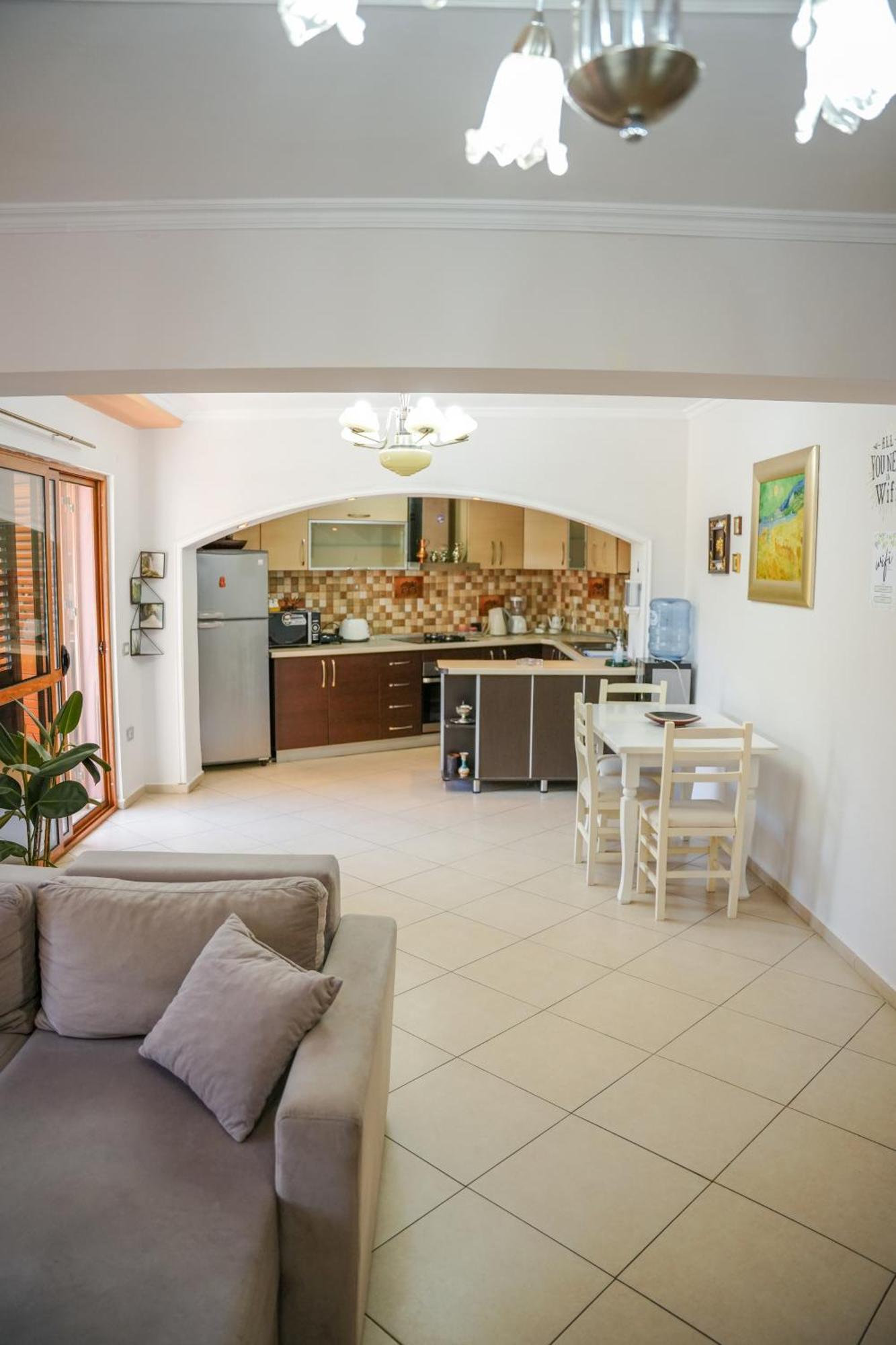 Tirana Centre Lions Gate 1 Apartment Екстер'єр фото